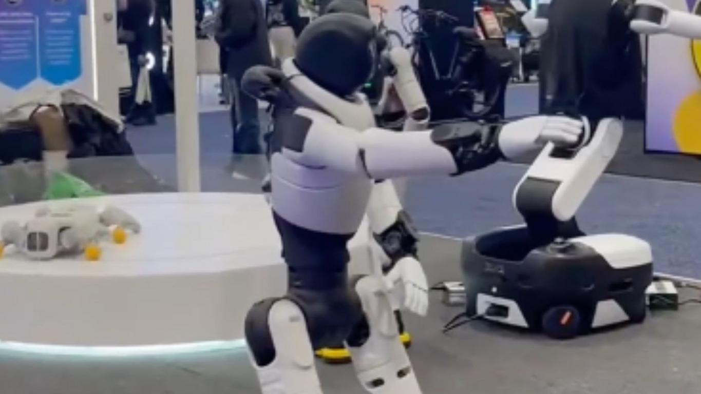 Robot humanoide Agibot en el CES 2026