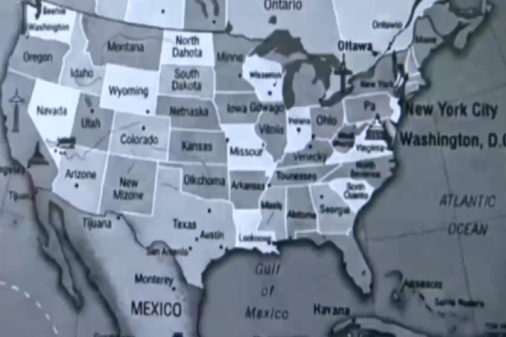 Mapa impreso de Estados Unidos en el que los estados aparecen rotulados con nombres inventados como Venecky, Vitoiis o Lookoong